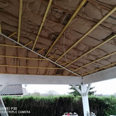 réfection d’avant toit en cours